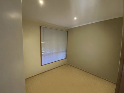 4 / 61 Ballan Road, Werribee