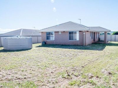 37 Frangipani Drive, Kingaroy