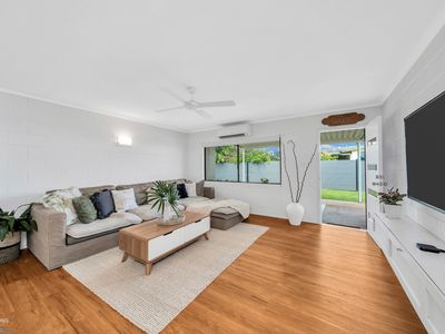 14 Stirling Street, Whitfield