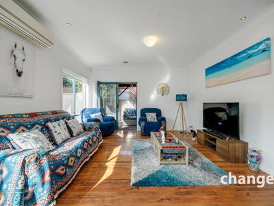 61 Northampton Crescent, Caroline Springs