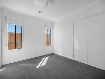 12 Benmore Street, Mambourin