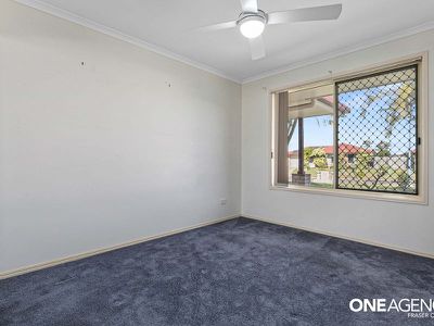 4 Kirton Road, Point Vernon