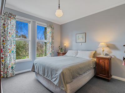 20 Woodbridge Hill Road, Woodbridge