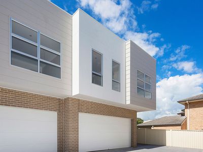 2 / 28 Lord Howe Avenue, Shell Cove