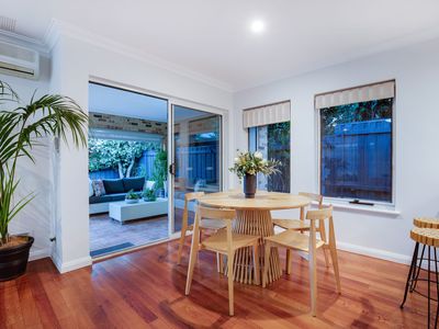 22 Godetia Gardens, Mount Claremont