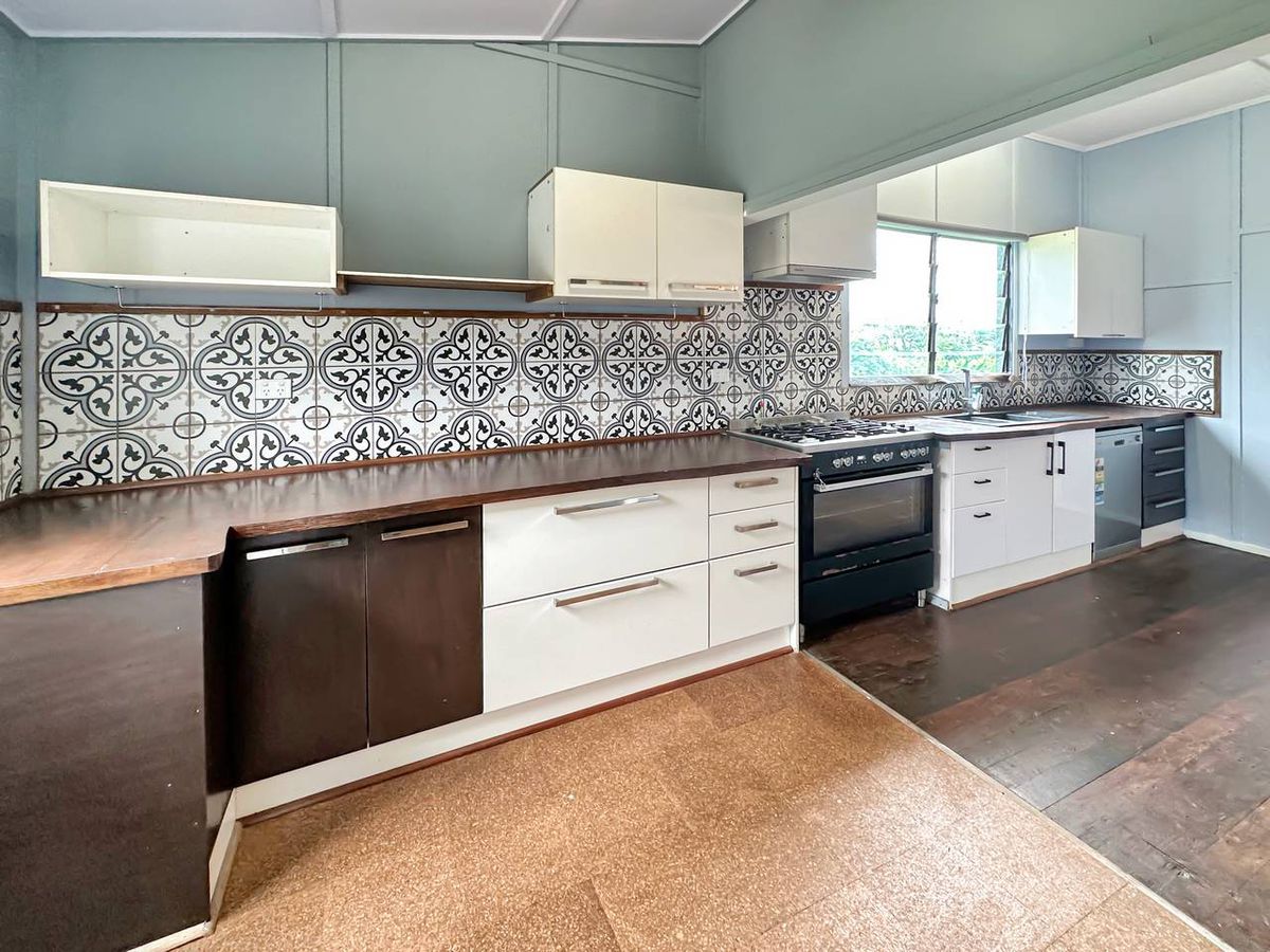 16 Walker Street, Kairi