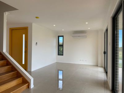 18A Royal Crescent, Rochedale