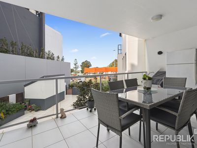 9 / 161 Marine Parade, Southport