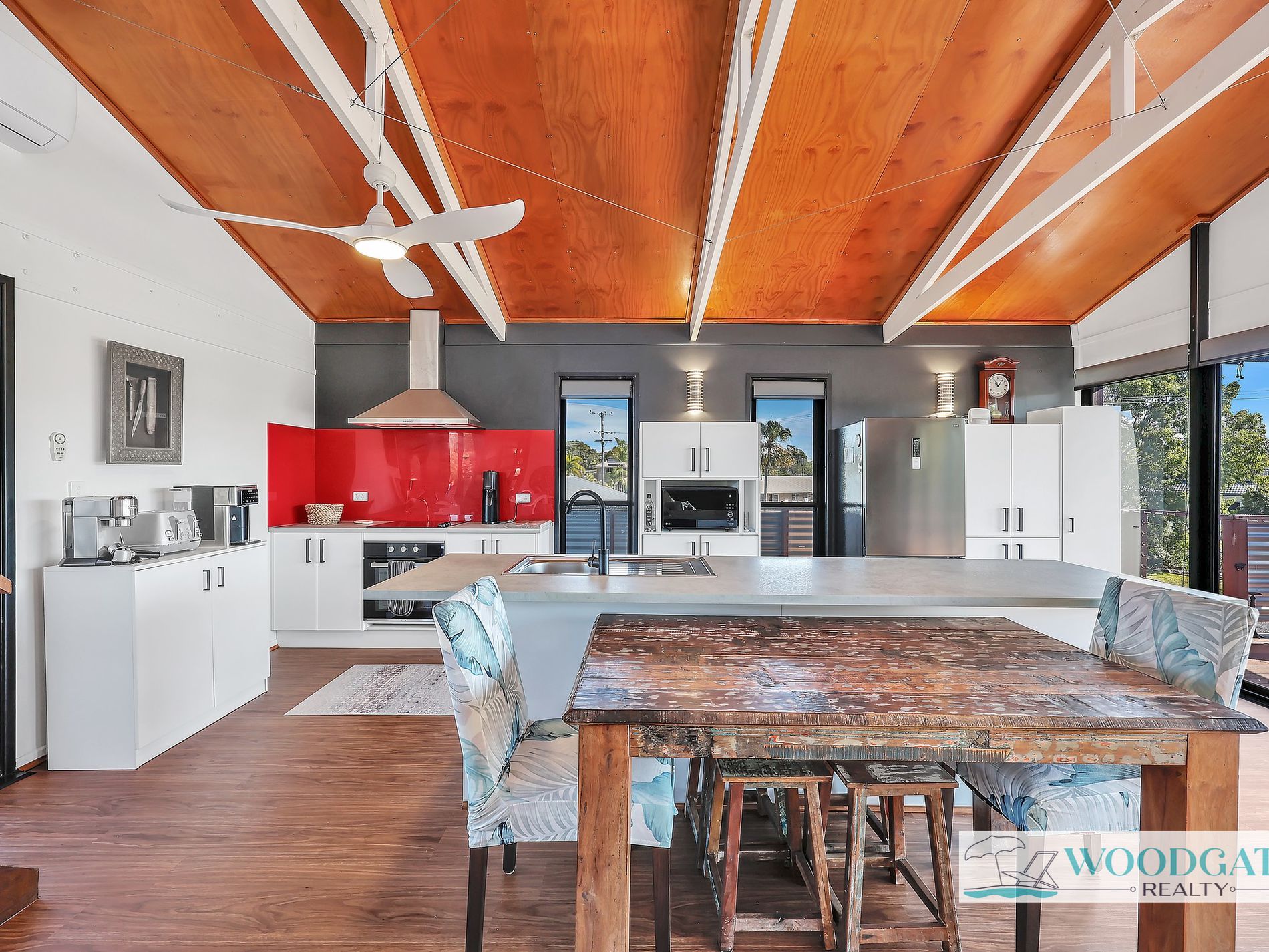 27 MACKEREL STREET, Woodgate