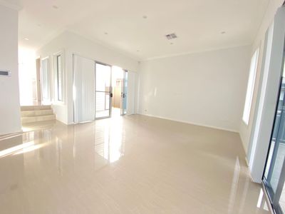 7 Crown Street, Austral