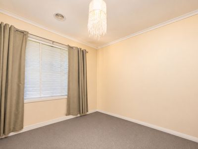 2 Sheehan Crescent, Shepparton