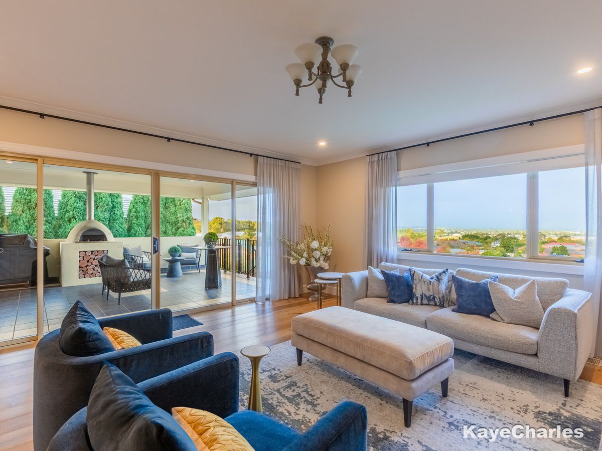 9 Royal Crescent, Beaconsfield