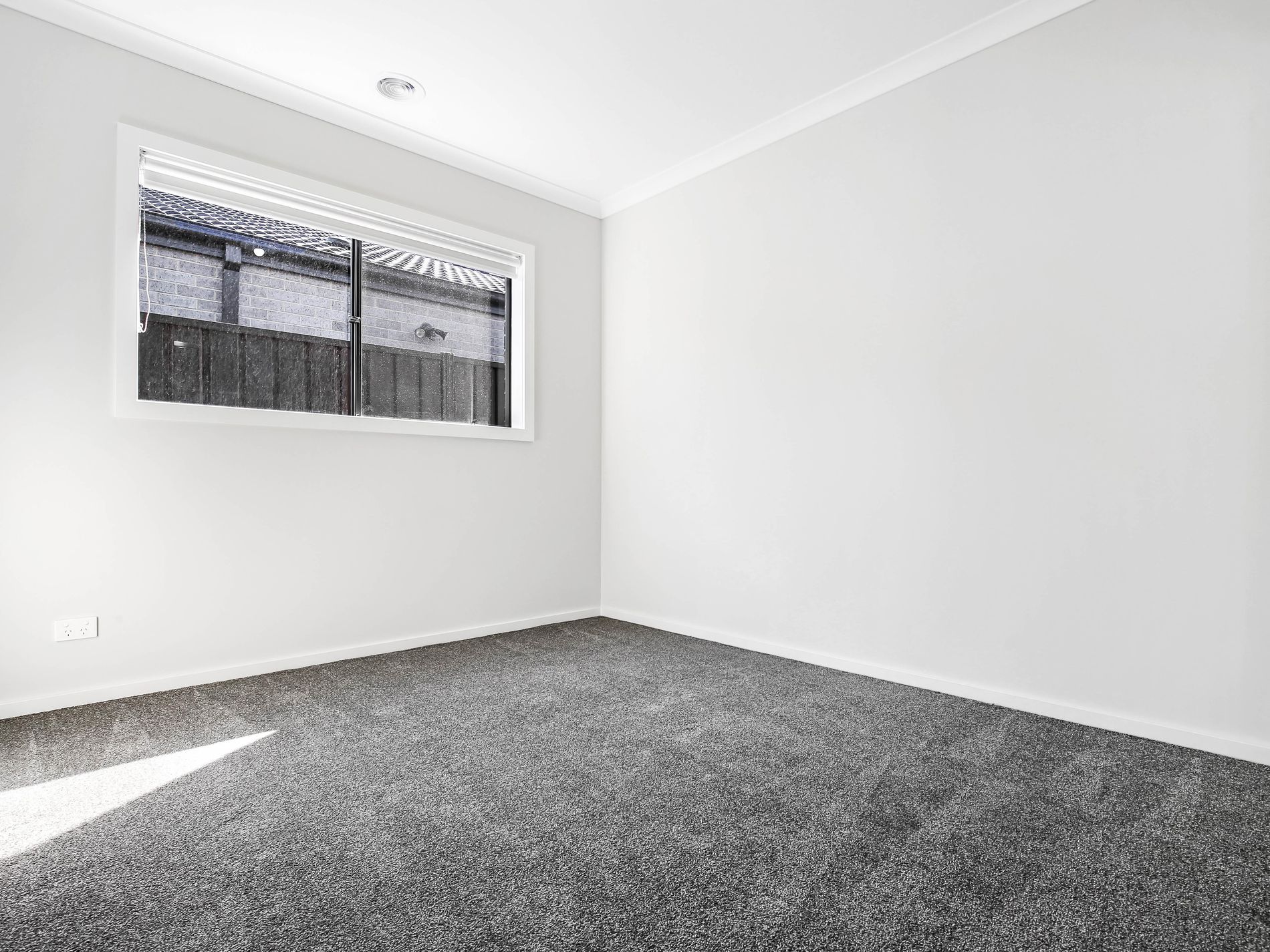 39 Tecoma Street, Manor Lakes