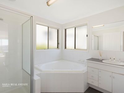 27 / 1-5 Ocean View Avenue, Merimbula