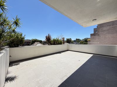 201 / 19 Burwood Road, Burwood