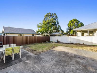 1 Beveridge St, Albion Park