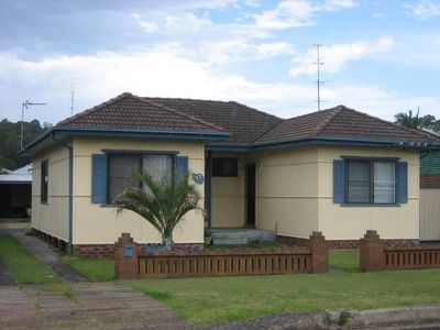 2 / 77 Waratah St, Windang