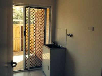 7 Lorberg Court, Branyan