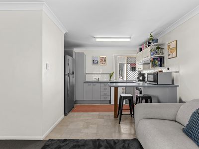 4 / 19 Annie Street, New Farm