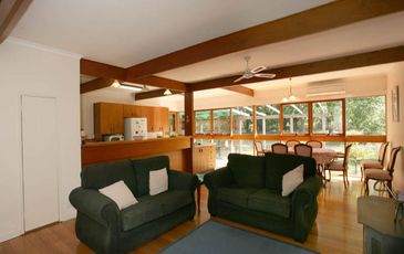 104 Stoney Creek Road, Beaconsfield Upper