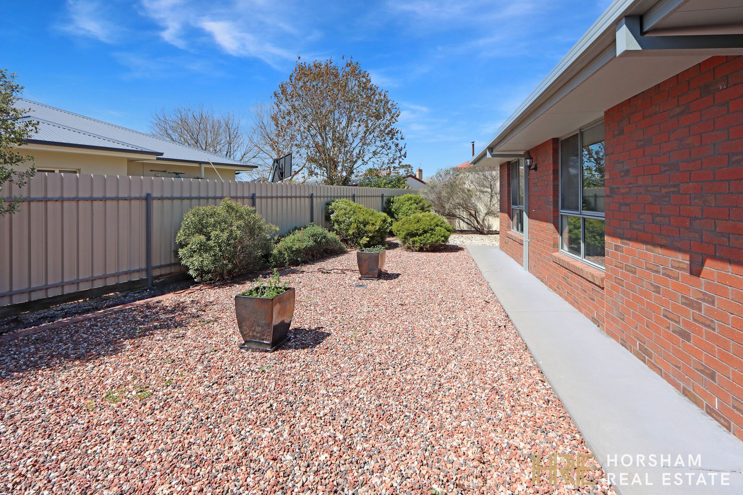 15 Fisher Square, Horsham