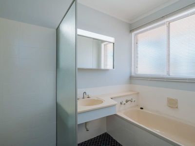 41 Wanbrow Way, Duncraig