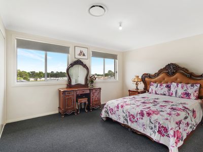 10 Tropea Street, Austral