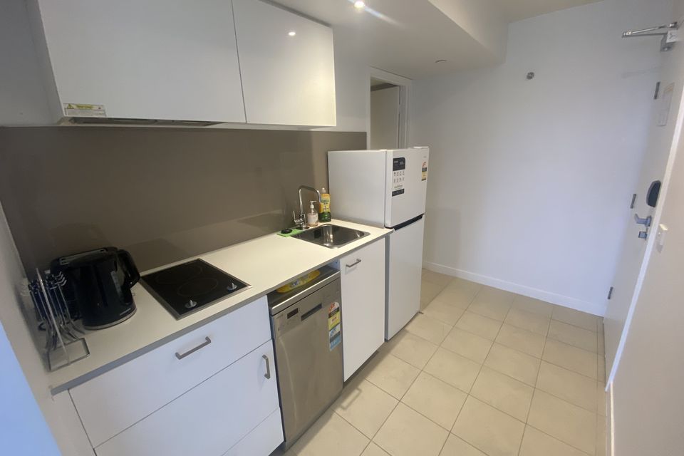 1324 / 572 St Kilda Road, Melbourne