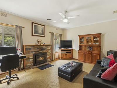38 River Rd, Murchison