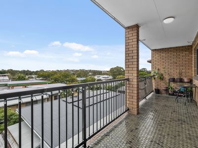 5 / 36 Fifth Avenue, Kedron