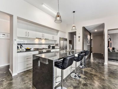 16 Harrington Street, Millicent