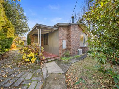 4 Fairway Avenue, Mount Beauty