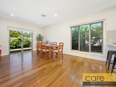 2 / 6 Haig Street, Burwood