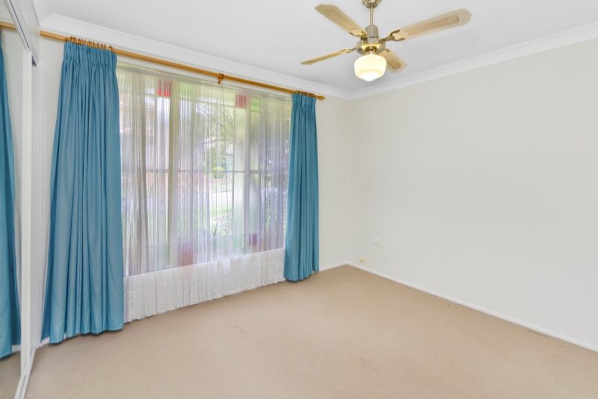 8 Sandpiper Place, Green Point
