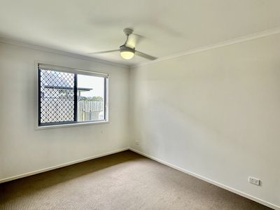 1 / 5 Jarrah Dr, Peregian Springs