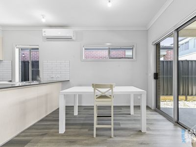 2 Salvia Way, Clyde North