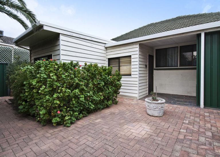 44 Jetty Road, Brighton