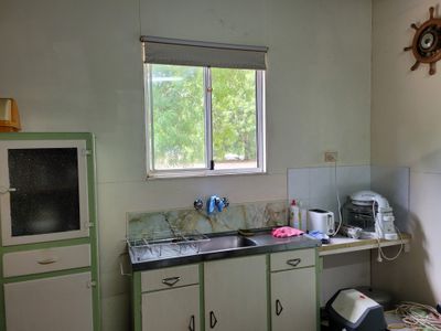 347B  Rifle Range Rd , Sapphire Central