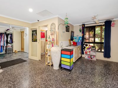 69 Merryl Street, Rasmussen