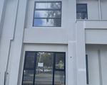 4 / 8 Briar Road, Felixstow
