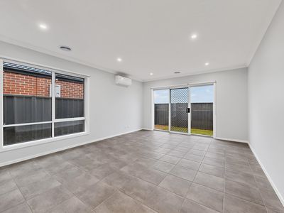 75 Broadway Street, Berwick