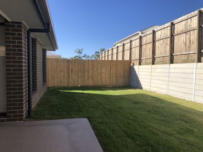 24 Eiger Street , Holmview