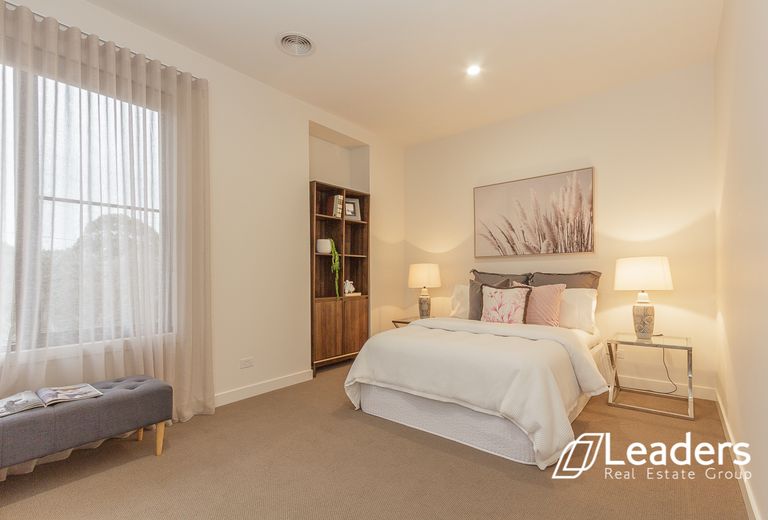 5 Legend Avenue, Glen Waverley