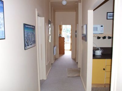 21 Freeburgh Avenue, Mount Beauty