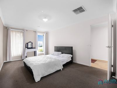 10 Simonson Way, Williams Landing