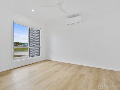 22 Mornington Street, Taroomball