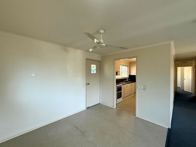 17 Donovan Crescent, Dysart