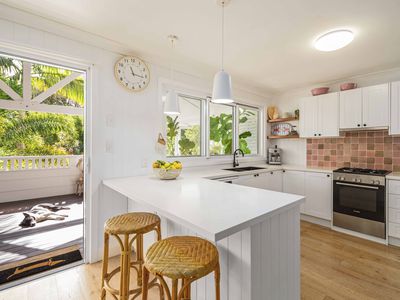 12 Robin Street, South Golden Beach