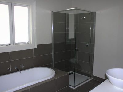 292 Myers Street, East Geelong