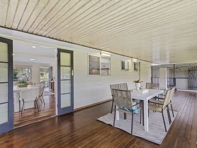 8 William St, Rochedale South